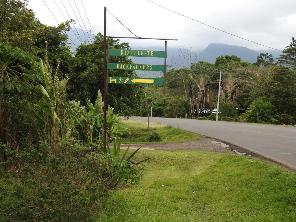 Rio Celeste Backpackers Bijagua de Upala Exterior foto